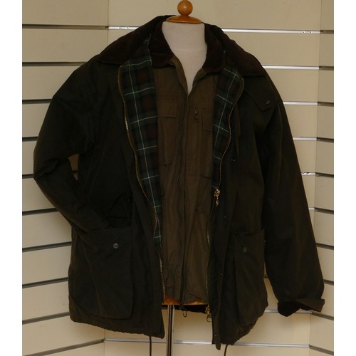 327 - Ryedale, men's waxed cotton jacket, cotton lined, corduroy collar, deep pockets, size M. Green.