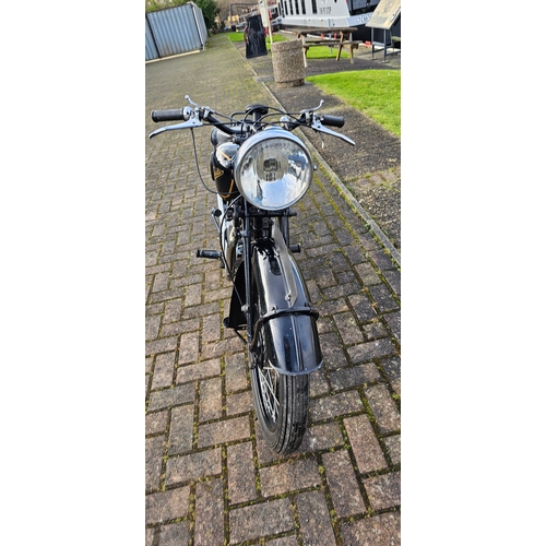 549 - 1933 Velocette MOV, 249cc. Registration number HA 8930. Frame number MB 8954 (not found). Engine num... 