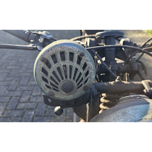 543 - 1934 Ariel LF3, 249cc. Registration number AHP 596 (non transferrable). Frame number Y7794. Engine n... 