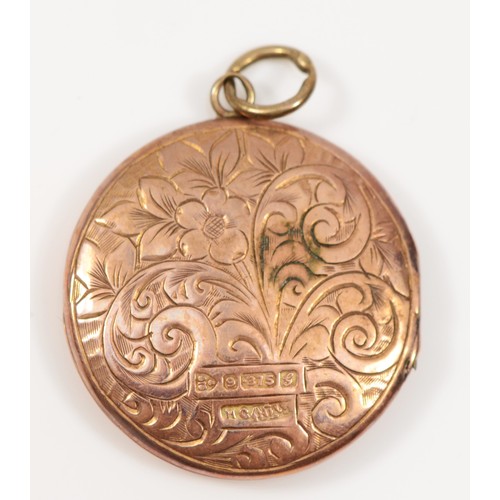 153 - An Edward VII 9ct gold circular locket, by Henry Griffith & Sons Ltd, Chester 1907, with chased foli... 