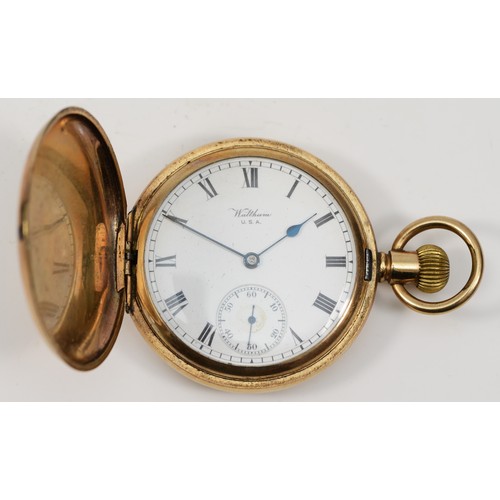 201 - Waltham, a gold plated keyless wind full hunter pocket watch, Traveller movement numbered 17655178, ... 