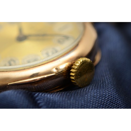 212 - A ladies 9ct gold Rolex bracelet watch, c.1910, 26mm diameter, a silvered guilloché dial with Arabic... 