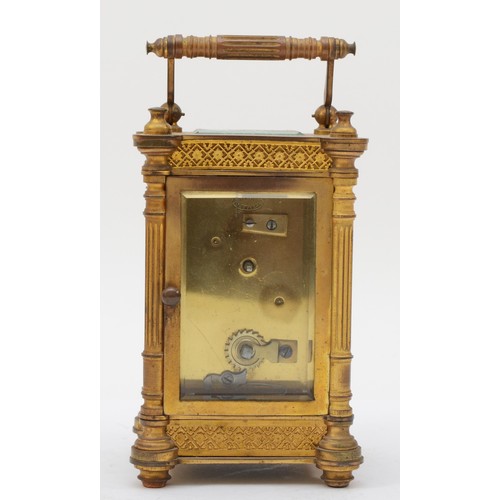 343 - A 20th century French brass corniche cased carriage clock, the white dial with black Roman numerals,... 