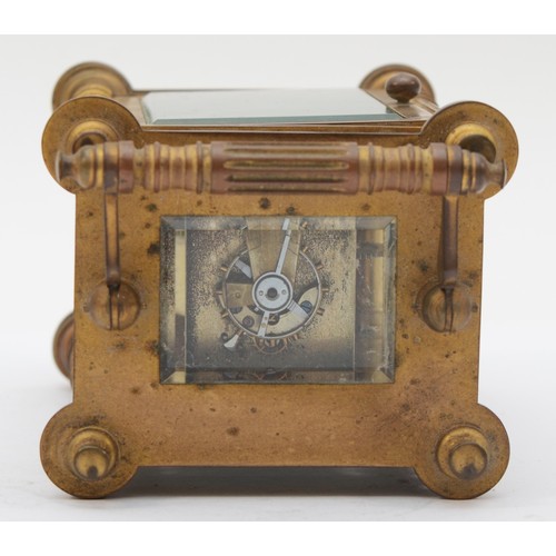 343 - A 20th century French brass corniche cased carriage clock, the white dial with black Roman numerals,... 