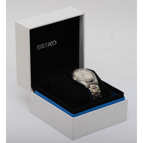Seiko, a stainless steel quartz date gentleman's wristwatch, ref ...