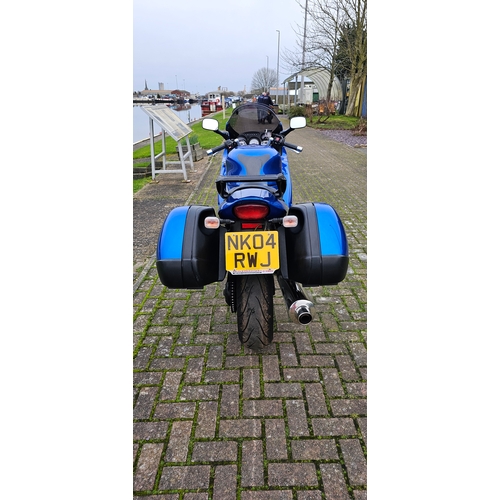 520 - 2004 Triumph Sprint ST, 955cc. Registration number NK04 RWJ. Frame number SMTTF665XH4201938. Engine ... 