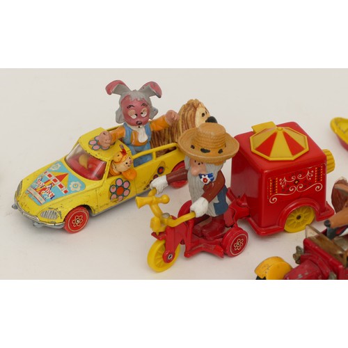 118 - A collection of 1960s/70s diecast toy models, to include children's TV characters - Magic Roundabout... 