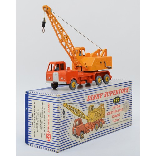 119 - Dinky Toys - 20 Ton Lorry Mounted Crane 