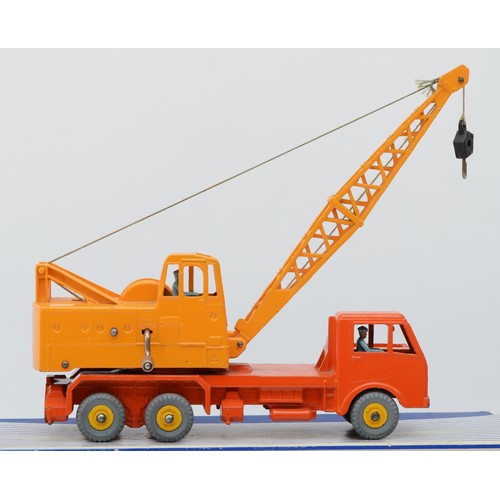 119 - Dinky Toys - 20 Ton Lorry Mounted Crane 