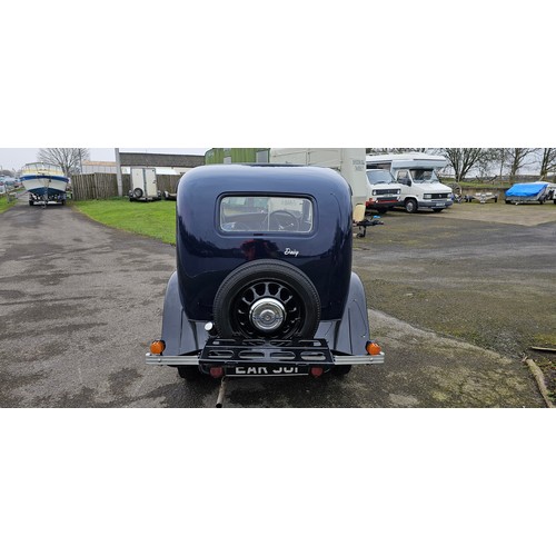 415 - 1938 Morris 8, Series II, 817cc. Registration number EAR 581. Chassis number S 2/E 166284. Engine nu... 