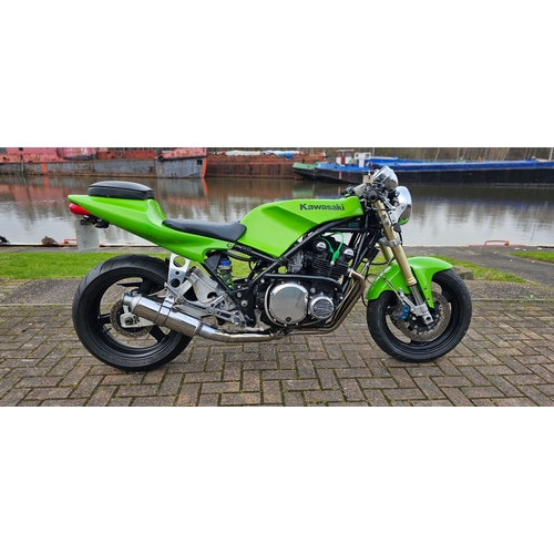 528 - 1974 Harris Kawasaki Z1A. Registration number KWU 592N. Frame number HP1447K. Engine number Z1E 0448... 