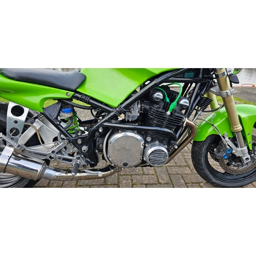 528 - 1974 Harris Kawasaki Z1A. Registration number KWU 592N. Frame number HP1447K. Engine number Z1E 0448... 