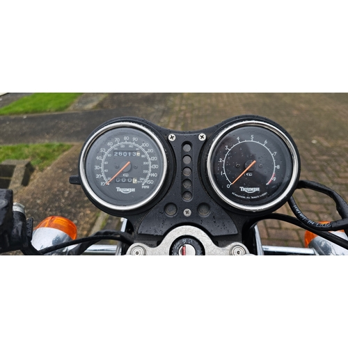 531 - 1999 Triumph Thunderbird, 885cc. Registration number T884 KPV. Frame number SMTTC339JMX080921. Engin... 