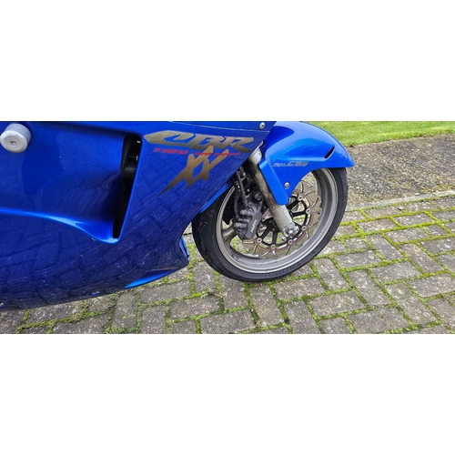 532 - 2001 Honda CBR 1100XX Blackbird. Registration number Y694 PWT. Frame number JH2SC35A8YM305180. Engin... 