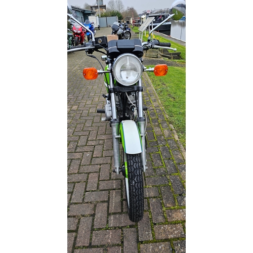 533 - 1981 Kawasaki KZ250A, 248cc. Registration number UWW 375X. Frame number KZ250A 032127. Engine number... 