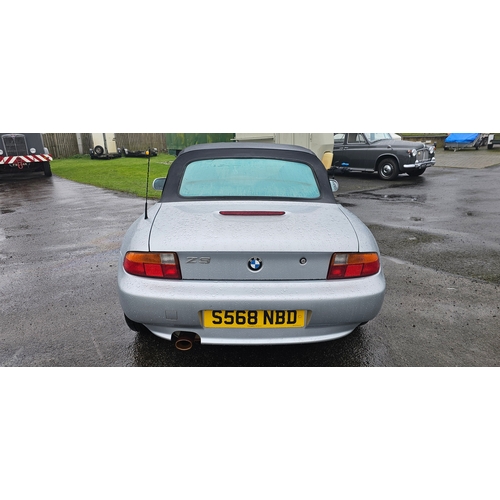 425 - 1998 BMW Z3, 1895cc, manual. Registration number S568 NBD (non transferrable). VIN number WBACH72090... 