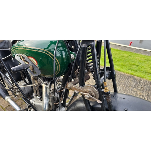 546 - 1931 BSA L31-6, de luxe 349cc. Registration number OU 4702 (non transferrable). Frame number Y5-515.... 