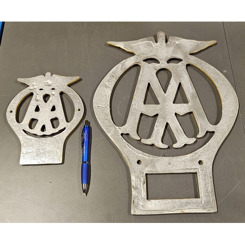 81 - A cast alloy AA sign, 39.5 x 29.5cm and another smaller, 19.5 x 15cm (2)