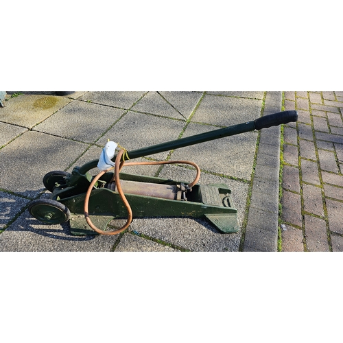 180 - A Dunlop trolley compressor forecourt pump.