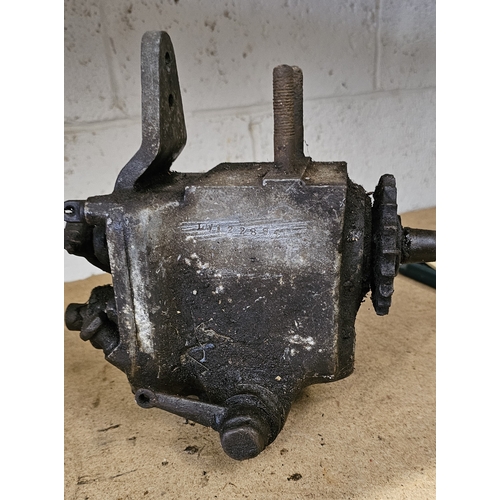 332 - A Sturmey Archer gearbox, LW 122894