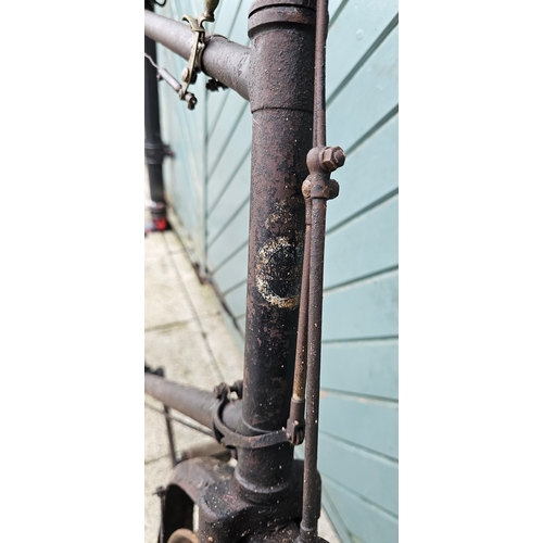 389 - A vintage gentleman's bicycle, believed French, with Brooks seat