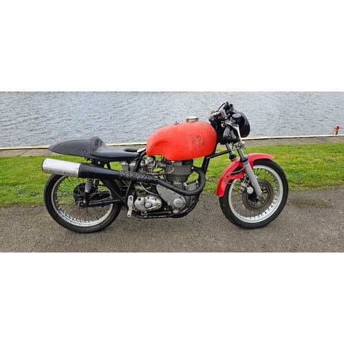 564 - c.1953 BSA 350cc race bike. Registration number not registered. Frame number not found. Engine numbe... 