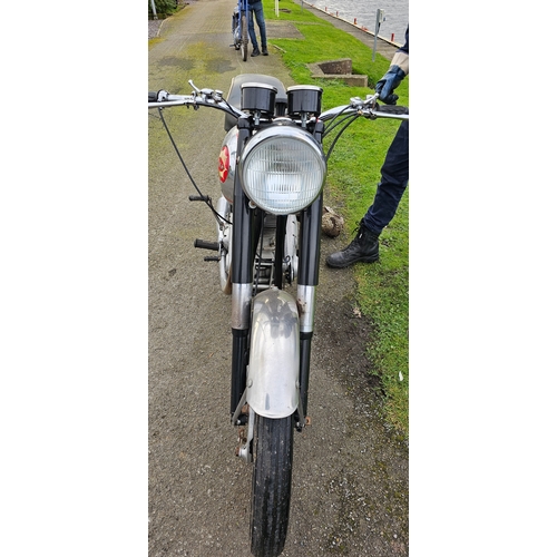 566 - c.1953 BSA BB31/32, 350cc, project. Registration number unregistered. Frame number CB31.13611. Engin... 