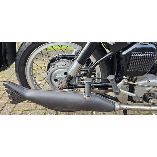 559 - 1967 Velocette Thruxton, 500cc. Registration number RWT 37E. Frame number RS 19148. Engine number UM... 