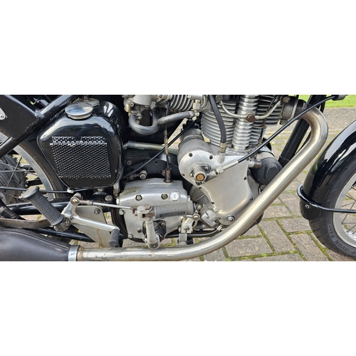 559 - 1967 Velocette Thruxton, 500cc. Registration number RWT 37E. Frame number RS 19148. Engine number UM... 