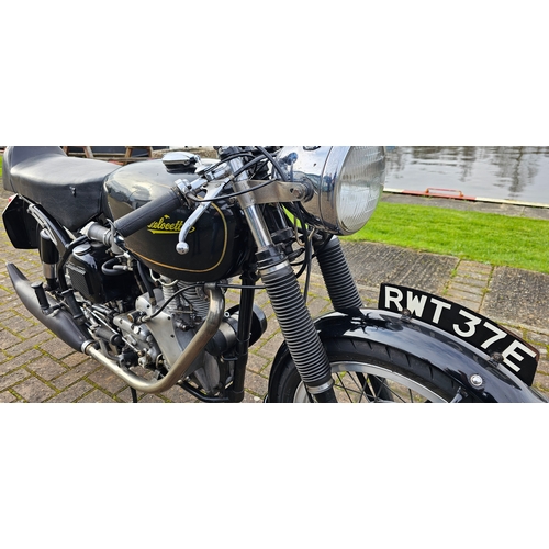 559 - 1967 Velocette Thruxton, 500cc. Registration number RWT 37E. Frame number RS 19148. Engine number UM... 