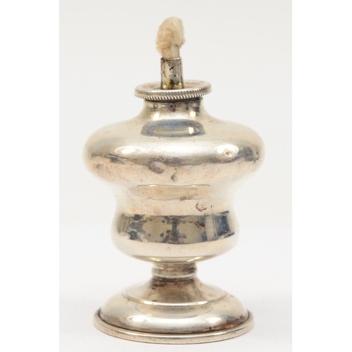 96 - An Edward VII silver petrol footed urn table lighter, by Arthur Willmore Pennington, Birmingham 1902... 