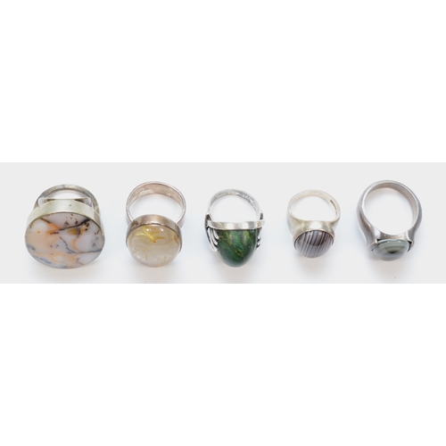 218 - Five silver gem set rings to include a rutilated quartz example, O, 54gm.