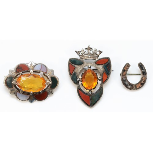 225 - A Victorian silver, bloodstone, carnelian and citrine paste Scottich  brooch, with crown surmount, R... 