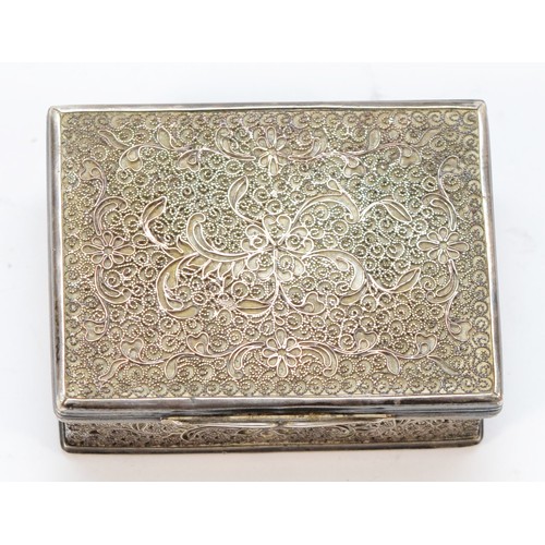 63 - An 18/19th century silver and filigree snuff box, unmarked, hinged lid, 6 x 4.5 x 2cm, 82gm