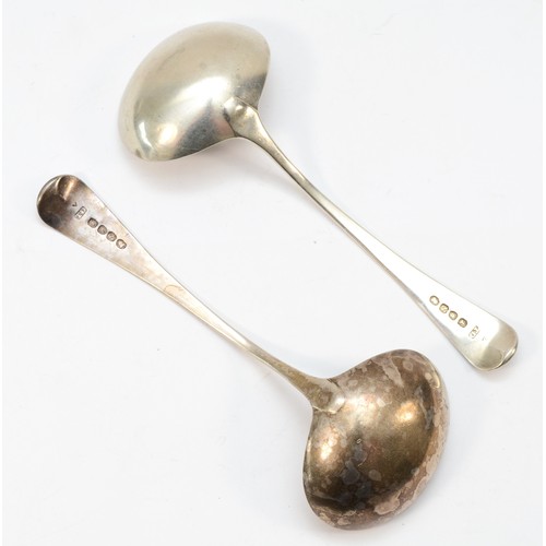 9 - A George III silver pair of Old English pattern gravy ladles, London 1808, initialled, 15.5cm, 78gm