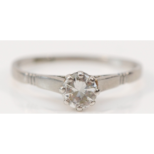 134 - A platinum brilliant cut diamond single stone ring, c.1940's, claw set, approximately 0.40cts, colou... 