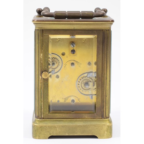 223 - An early 20th century gilt brass French carriage clock, having platform escapement and alarm, the 8 ... 