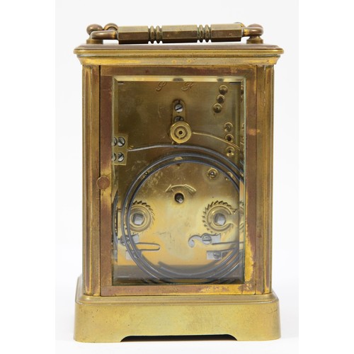 227 - An early 20th century English brass case carriage clock, the white enamelled dial with Roman numeral... 