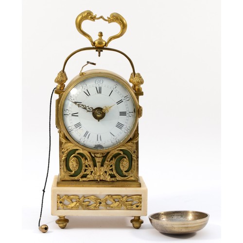 247 - An early 19th century French gilt brass striking mantel clock, the white enamel dial with Roman nume... 