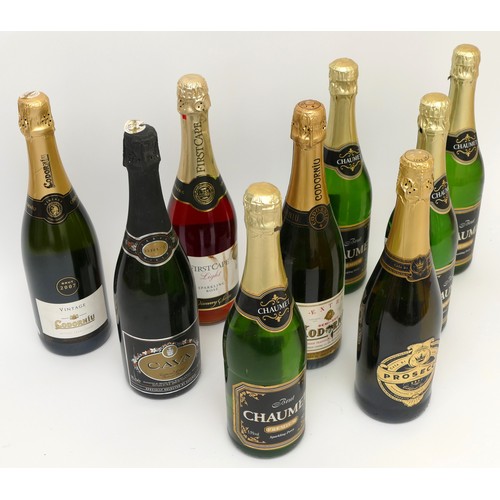 297 - Nine bottles to include sparkling Perry, Cava and Prosecco