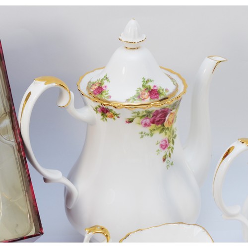 329 - An extensive Royal Albert Old Country Roses dinner service comprising of teapot, coffee pot, lidded ... 