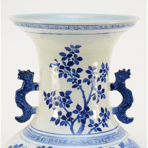 342 - A large Chinese blue and white porcelain vase, circa 19th century Kangxi Dynasty, of baluster form, ... 