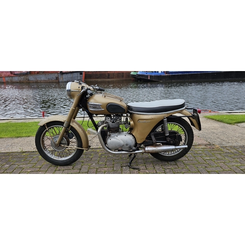 637 - 1965 Triumph 3TA, 349cc. Registration number KHH 849C. Frame number H 37536. Engine number H 37536.
... 