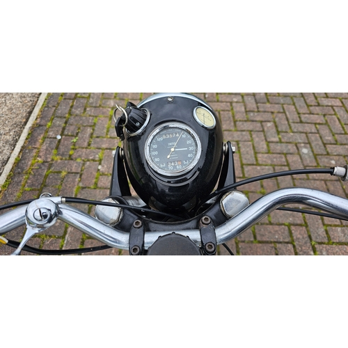 626 - 1961 Norton Dominator 99 de luxe, 596cc. Registration number 964 XWB (non transferrable), frame numb... 