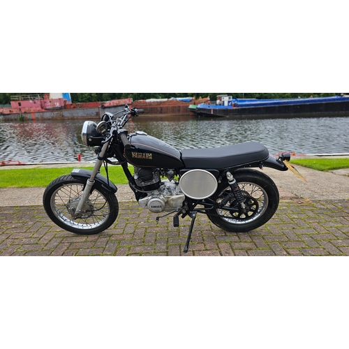 590 - 1995 Yamaha SR250, 239cc. Registration number M373 MPJ. Frame number JY43Y9500PA 031563. Engine numb... 