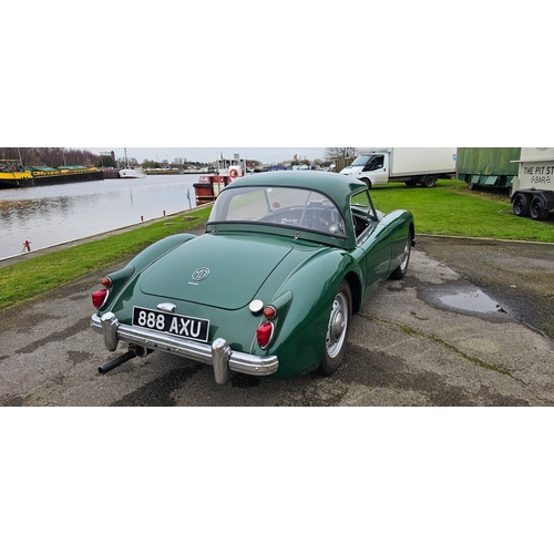 479 - 1960 MGA MkI, 1622cc. Registration number 888 AXU. Chassis number B23881. Engine number 16AMWH151537... 