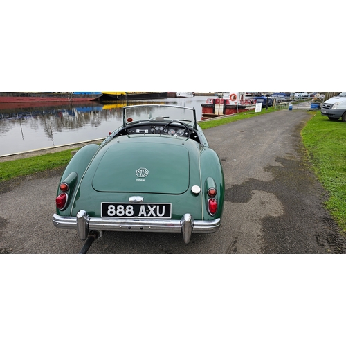 479 - 1960 MGA MkI, 1622cc. Registration number 888 AXU. Chassis number B23881. Engine number 16AMWH151537... 