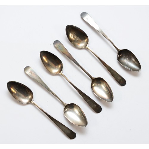 50 - A set of six George III silver tea spoons, London 1789, 73gm