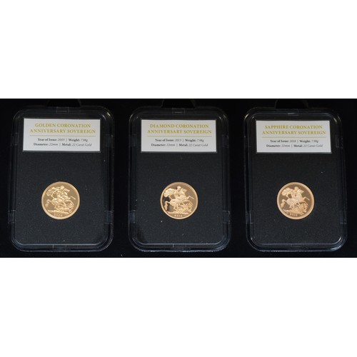 197 - Queen Elizabeth II, the Sapphire Coronation Anniversary Collection, three full Proof sovereigns, 200... 