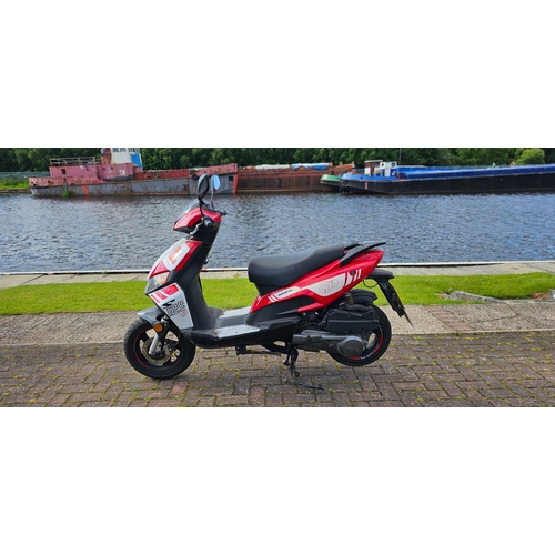 562 - 2017 Motorini GP125. Registration number FV66 MKL. Frame nimber LJETCJPE5FA007454. Engine number 152... 